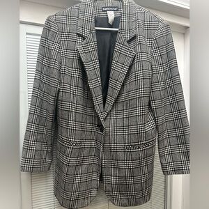 Savannah Black and White Houndstooth Jacket